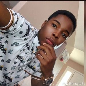 Meet your Posher, Ancyto